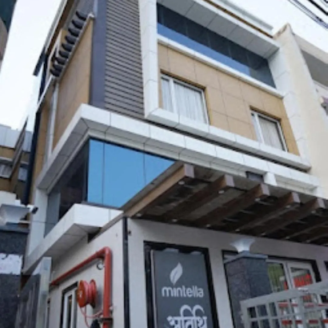 Hotel Mintella , ורנאסי